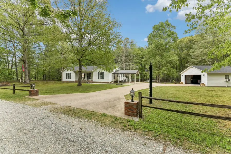 40 Lentz Rd, Summertown, TN 38483 - #2