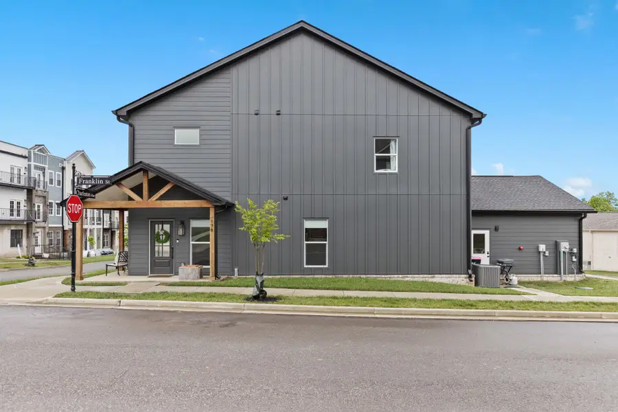 178 Charleston Ave, Pleasant View, TN 37146 - #2