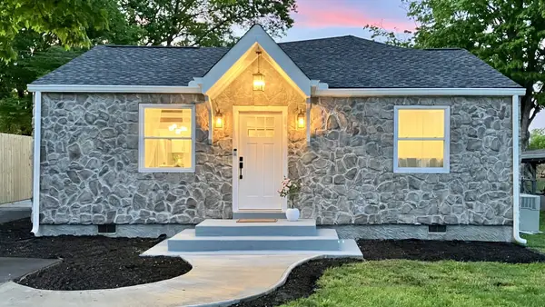 520 Eastview Cir, Franklin, TN 37064