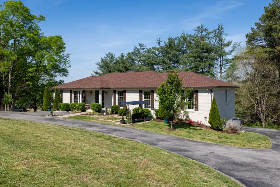 2221 Castlewood Dr, Franklin, TN 37064 - #3