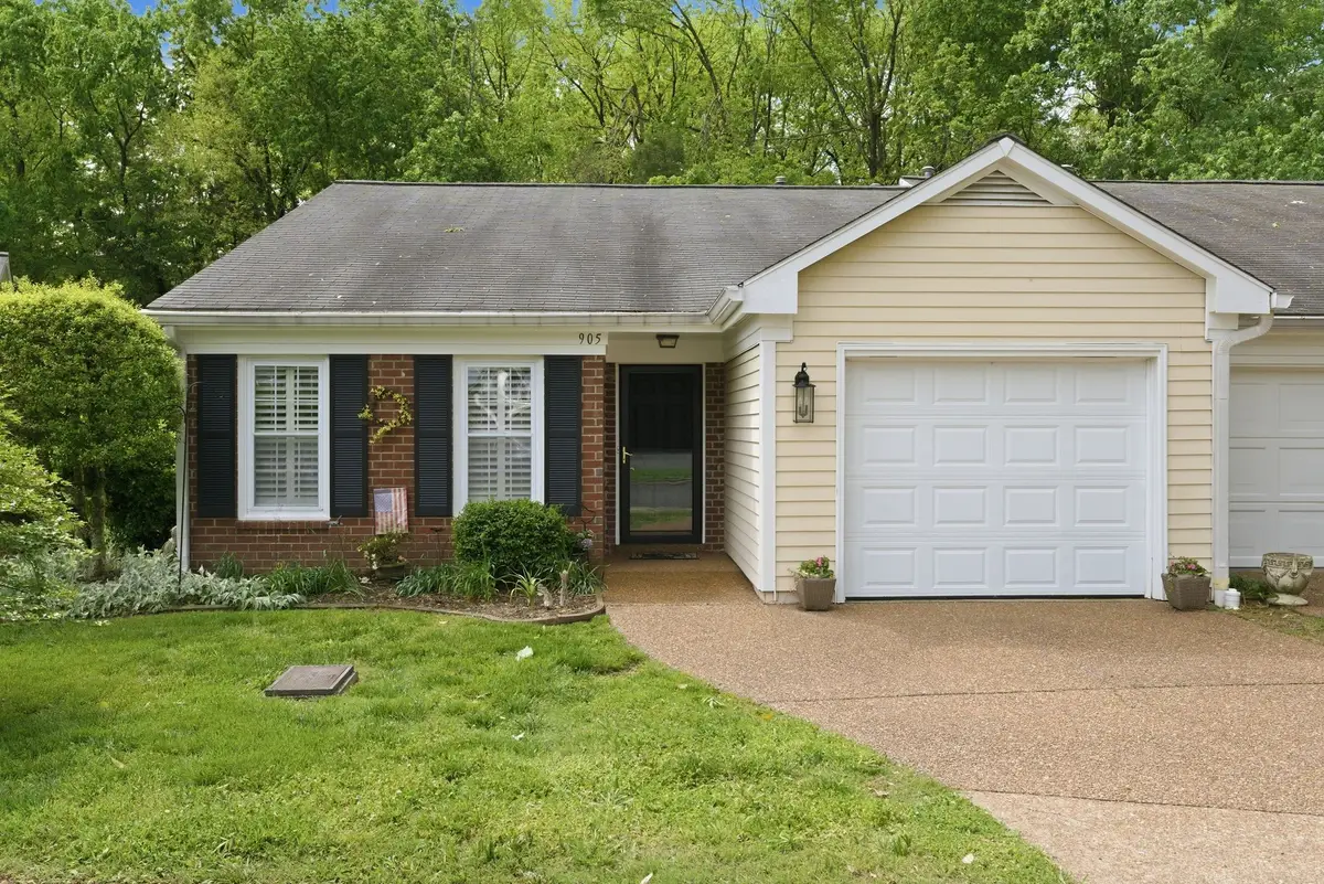 905 Glenmary Ct, Nashville, TN 37205 - #1