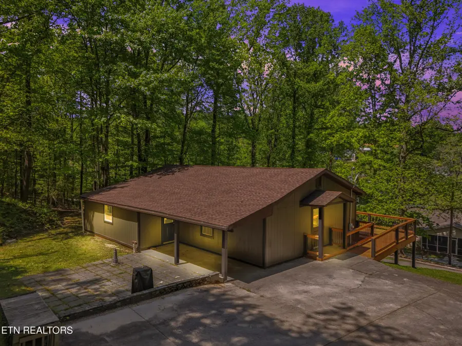 118 Clark Lane, Harriman, TN 37748 - #3