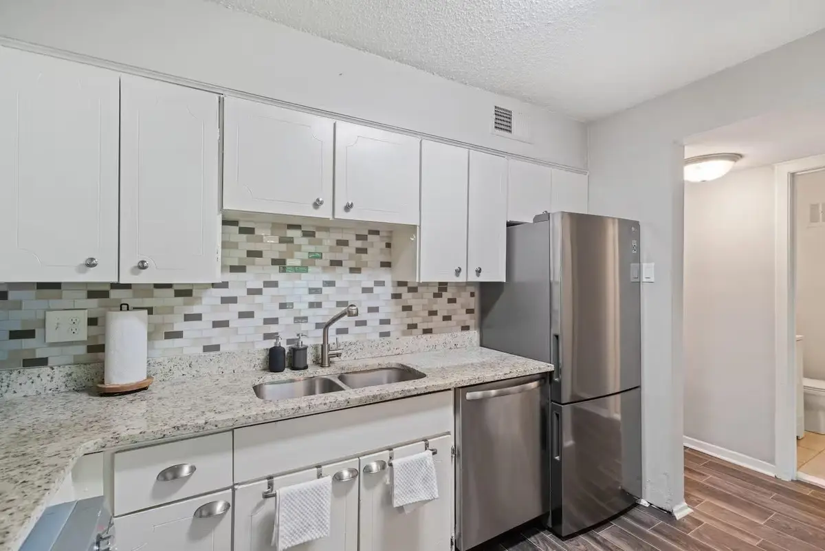 108 N Belvedere Blvd #12, Memphis, TN 38104 - #1