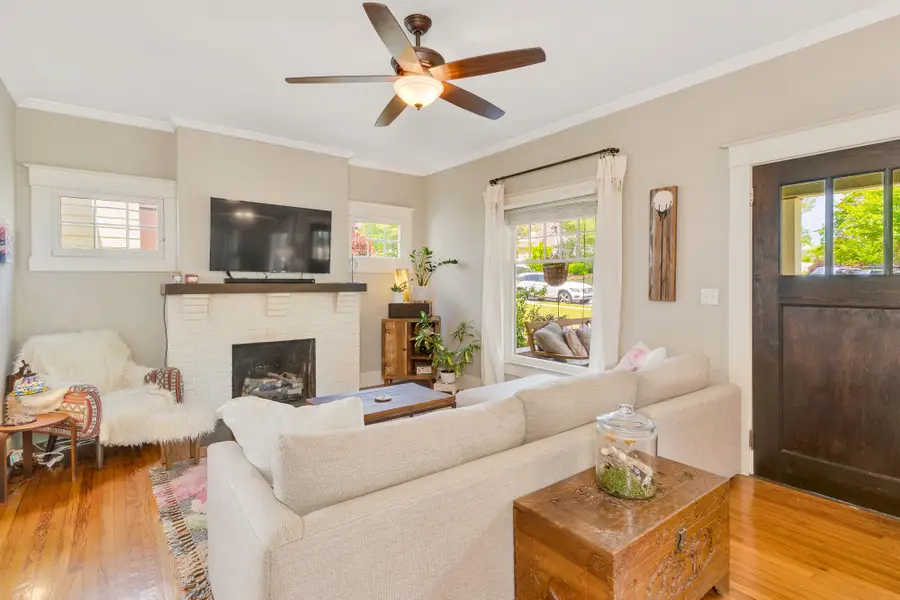 211 Mcfarland Avenue, Chattanooga, TN 37405 - #2