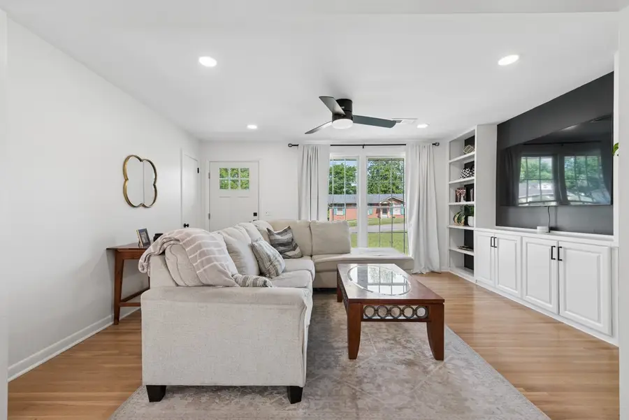 649 Des Moines Dr, Hermitage, TN 37076 - #3