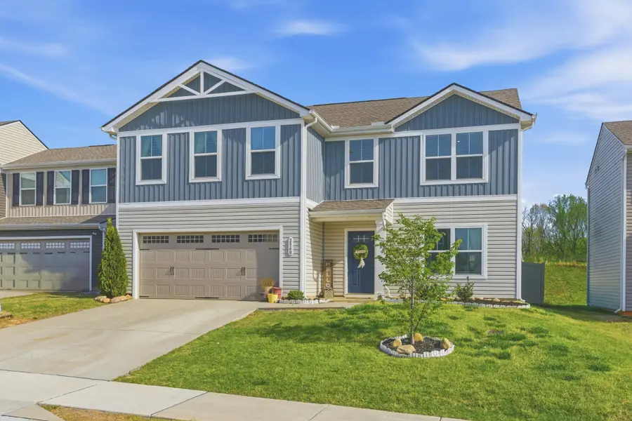 2360 Brokeshire Dr, White House, TN 37188 - #2