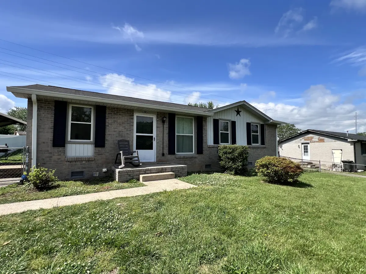 2806 Driftwood Dr, Springfield, TN 37172 - #1