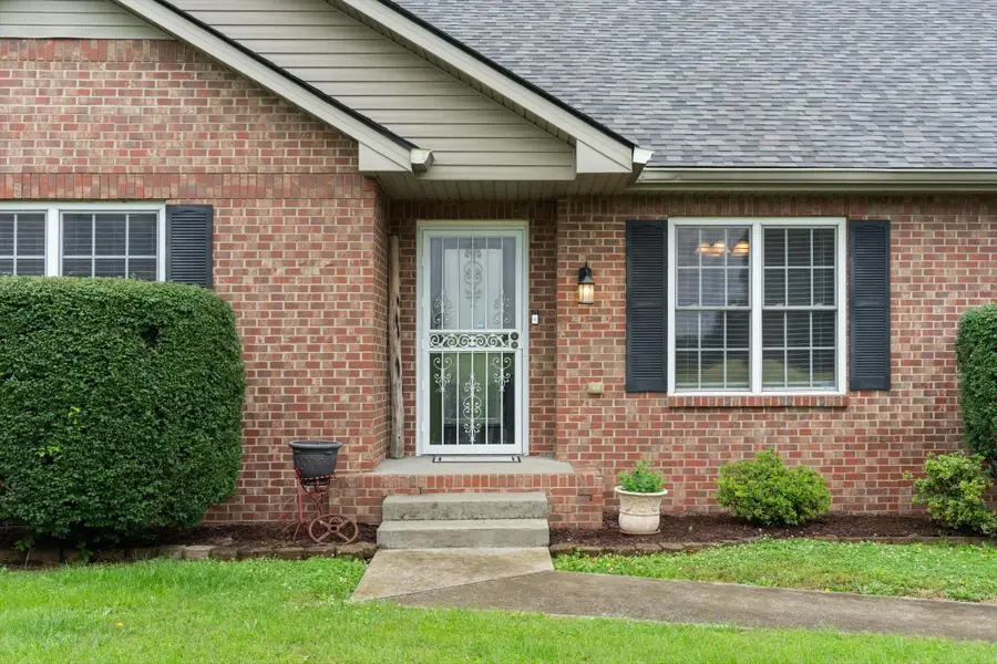 1823 Patricia Dr, Clarksville, TN 37040 - #3