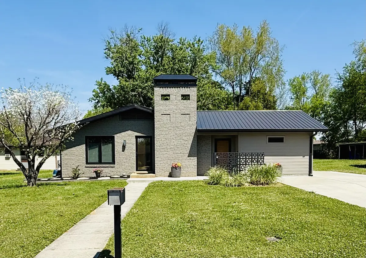 910 Greenhill St, Murfreesboro, TN 37129 - #1