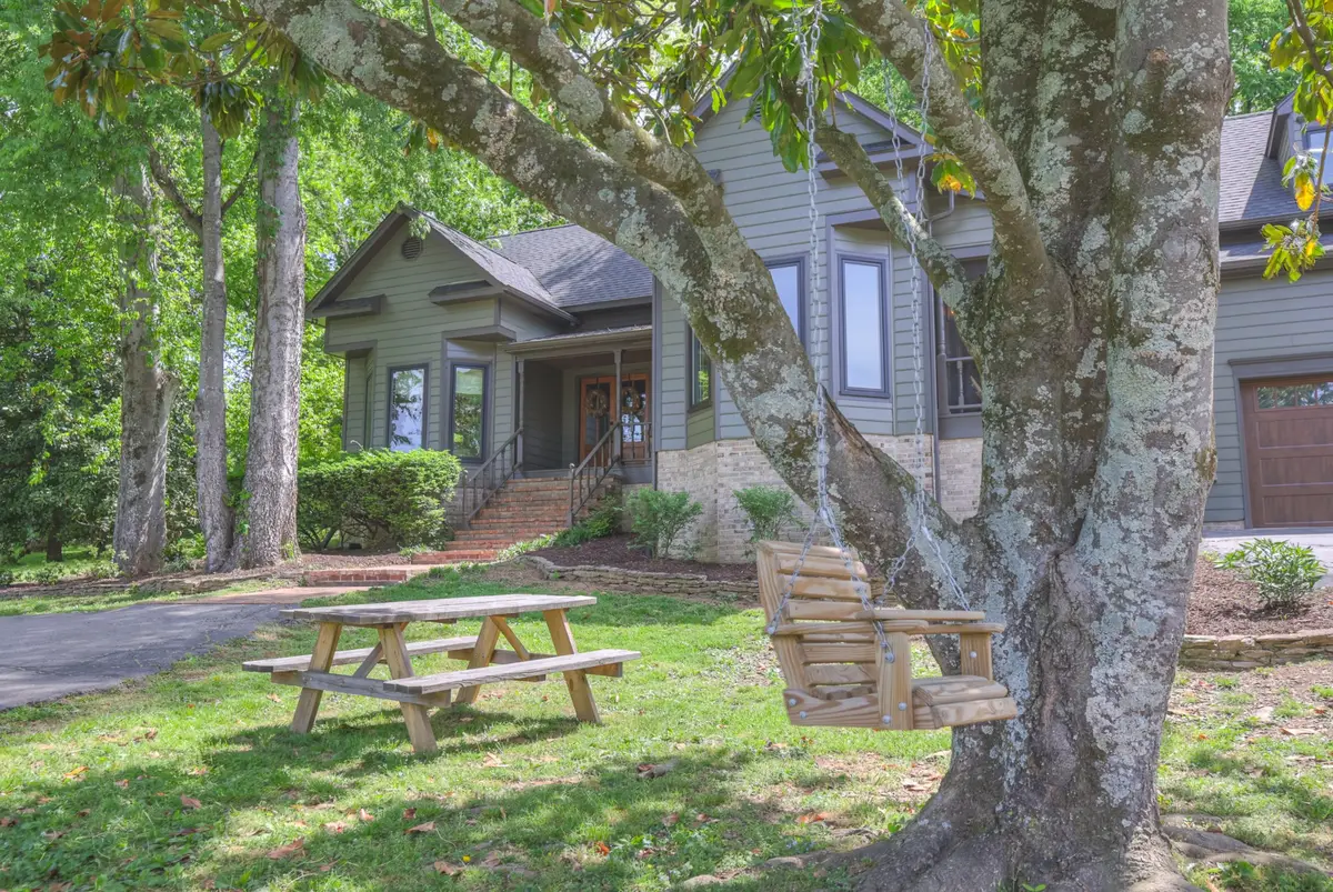 2153 Williamsport Pike, Columbia, TN 38401 - #1