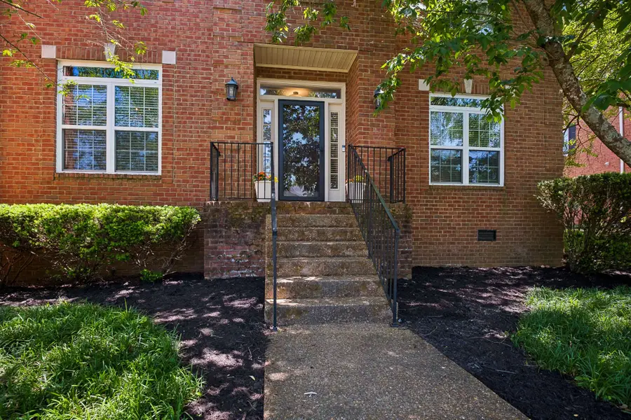 1570 Woodberry Ct, Brentwood, TN 37027 - #2