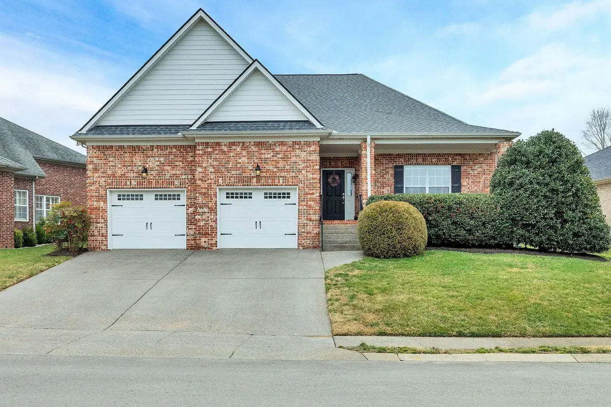 2009 Sunflower Dr, Spring Hill, TN 37174 - #1