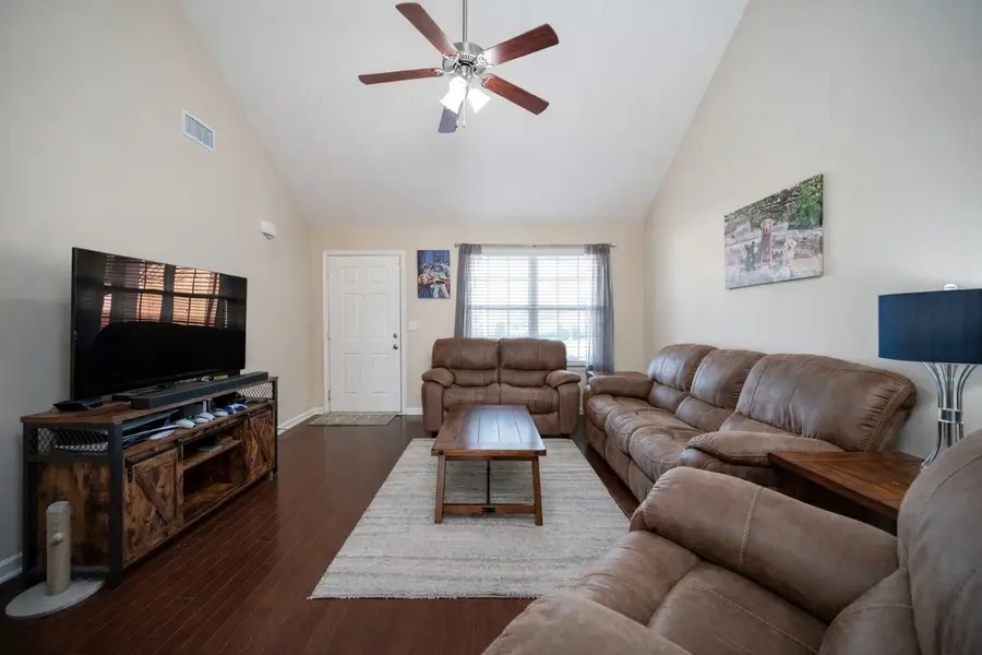 3448 Risen Star Dr, Murfreesboro, TN 37128 - #3