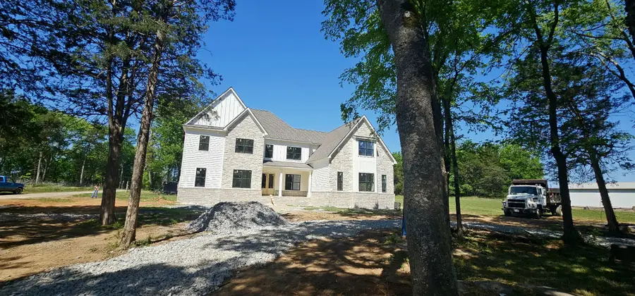3390 Mealer Rd, Chapel Hill, TN 37034 - #2