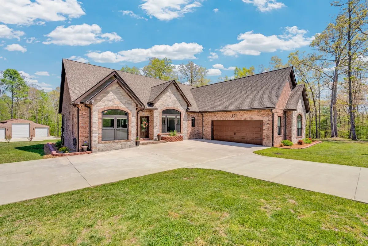 12 Hickory View Ln, Crossville, TN 38572 - #1