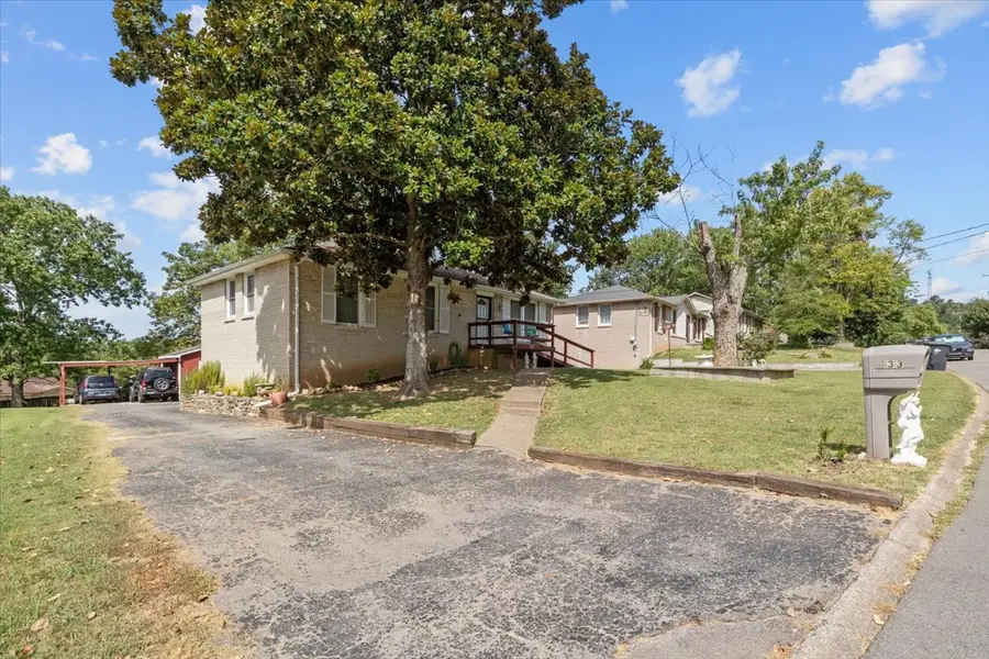 633 Hicks Rd, Nashville, TN 37221 - #3