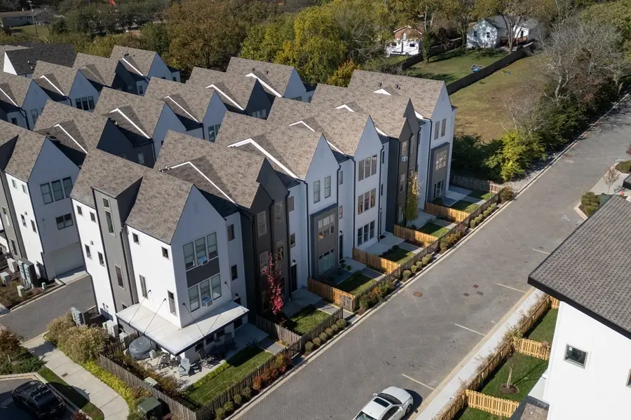 352 East Village Ln, Nashville, TN 37216 - #3