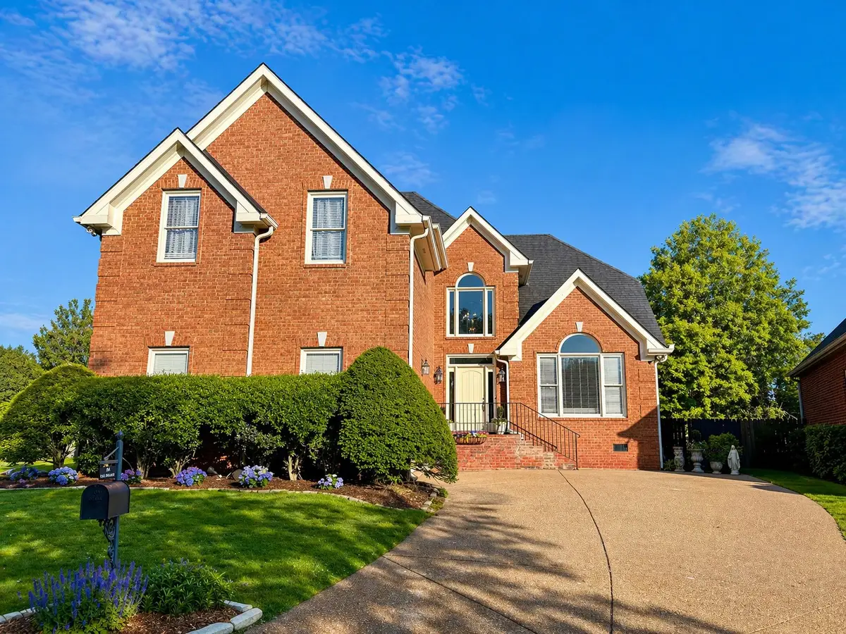 816 N Hampton Cv, Franklin, TN 37064 - #1