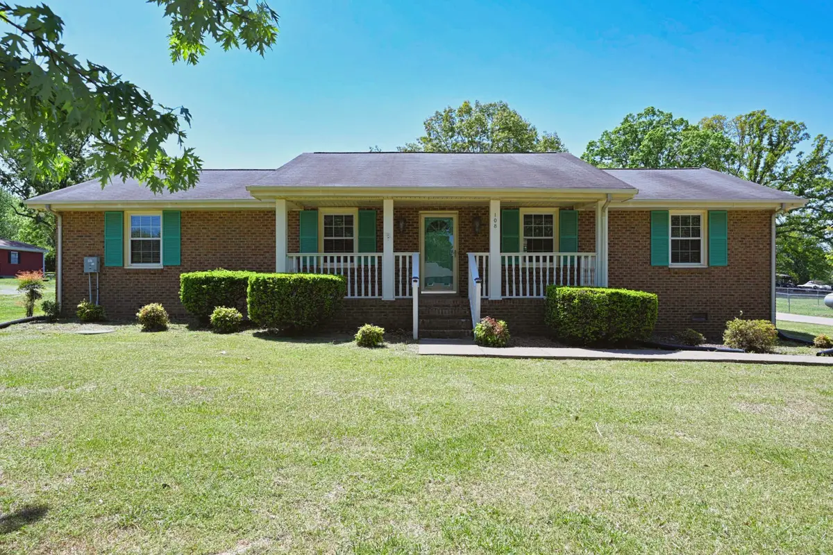 108 Oakland Ct, White House, TN 37188 - #1