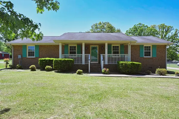 108 Oakland Ct, White House, TN 37188
