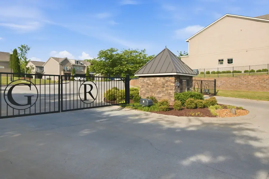 3111 Blue Sky Dr, Murfreesboro, TN 37130 - #2