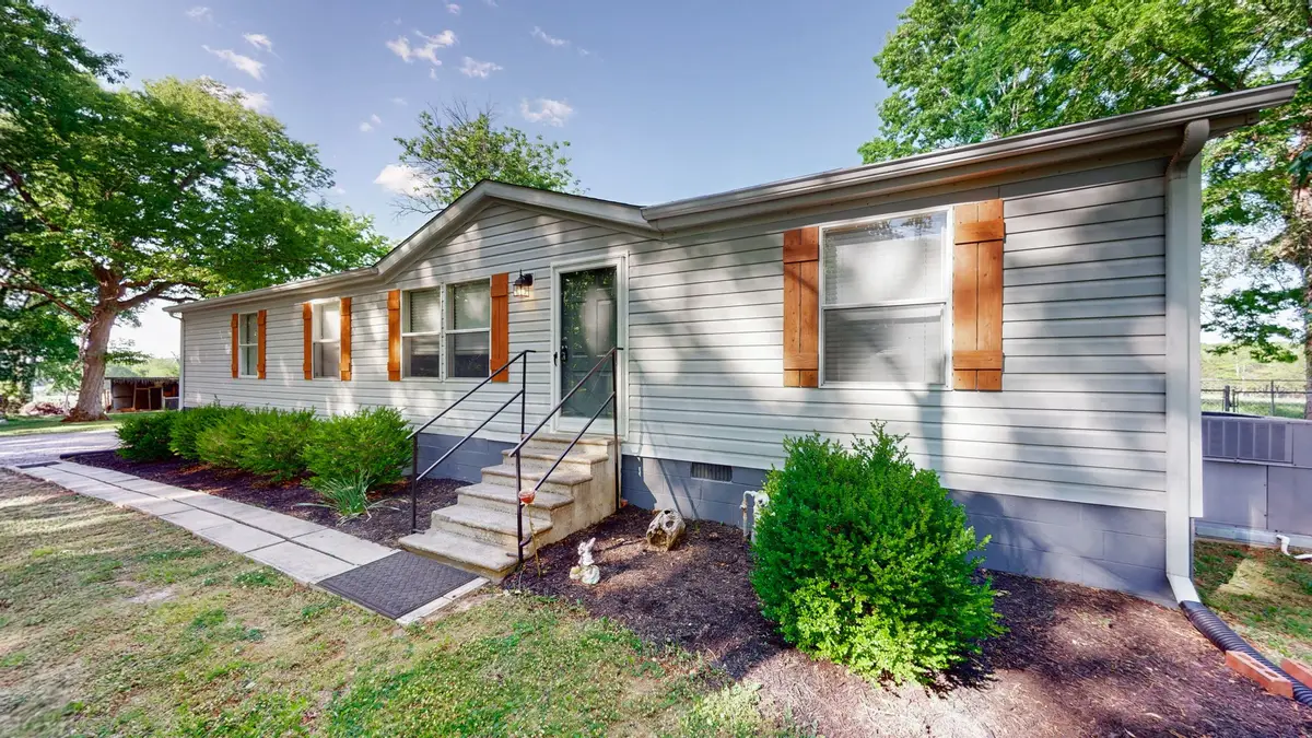 7195 Carthage Hwy, Lebanon, TN 37087 - #1