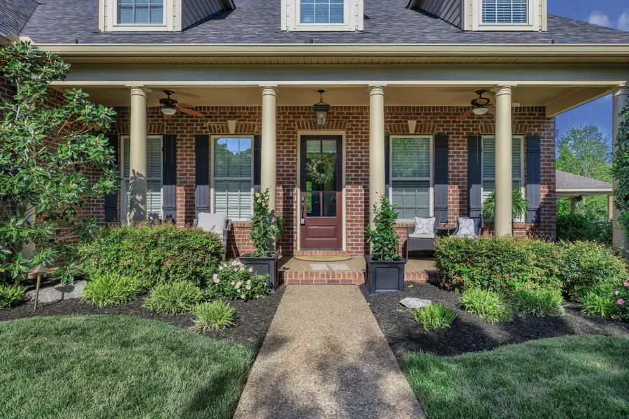 721 Springlake Dr, Franklin, TN 37064 - #2