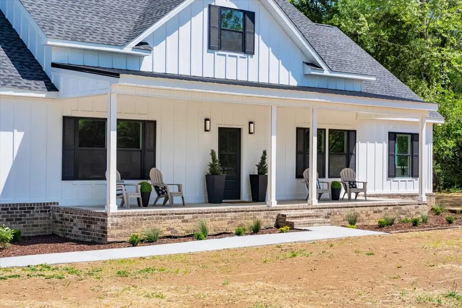 1736 Barker Rd, Columbia, TN 38401 - #2