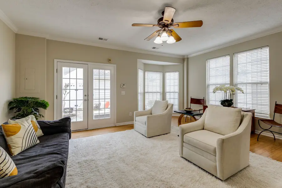 638 Saint Jules Ln, Nashville, TN 37211 - #2