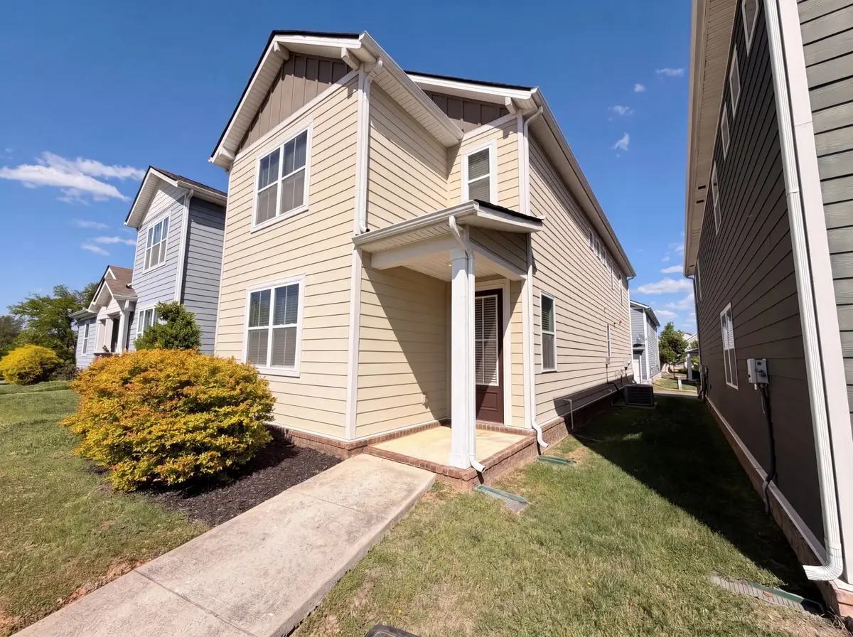 415 Prestige Ct, Pleasant View, TN 37146 - #1