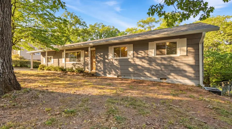 3925 Forest Highland Drive, Chattanooga, TN 37415 - #3