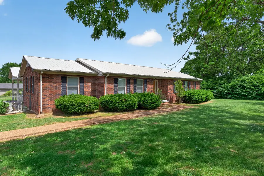 44 Barbara Cir, McMinnville, TN 37110 - #2