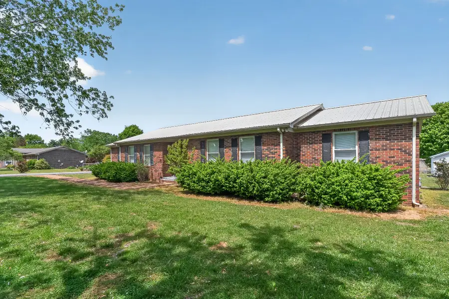 44 Barbara Cir, McMinnville, TN 37110 - #3