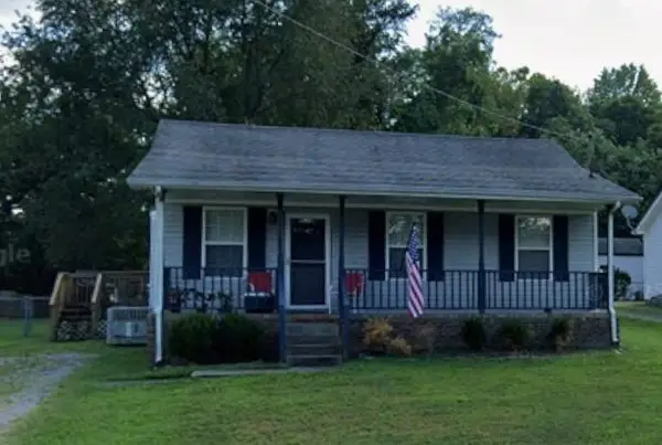 356 Erie Dr, Clarksville, TN 37040