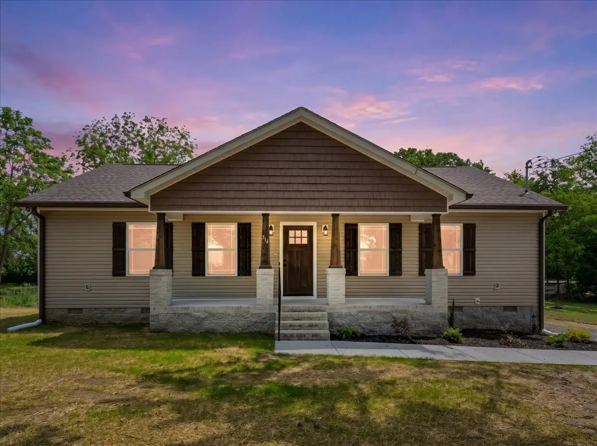 314 Spring St, Wartrace, TN 37183 - #1