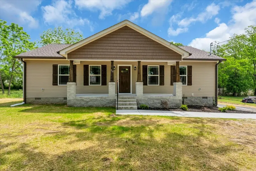 314 Spring St, Wartrace, TN 37183 - #2