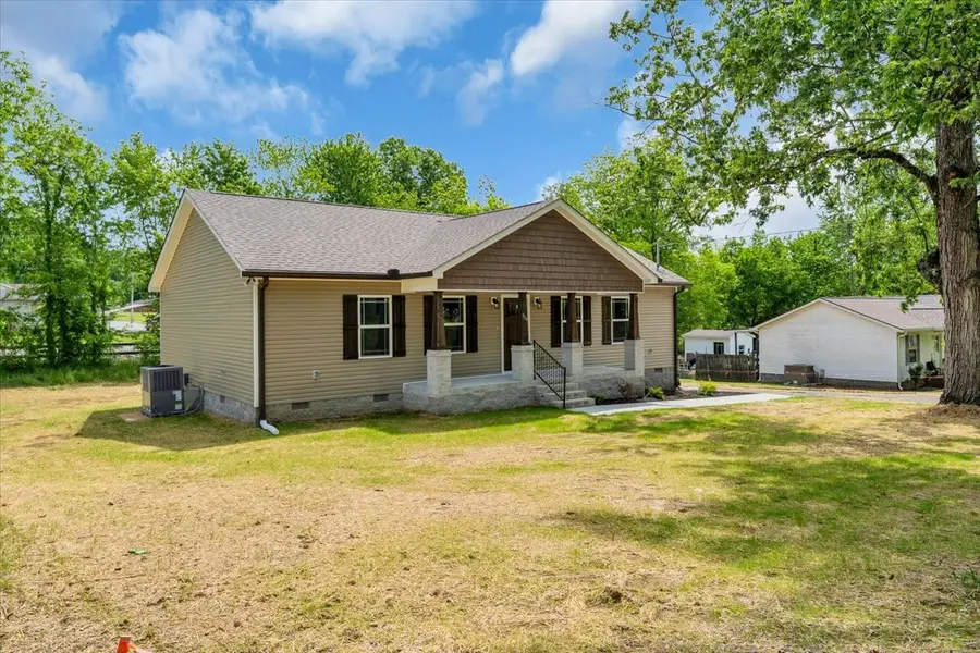 314 Spring St, Wartrace, TN 37183 - #3