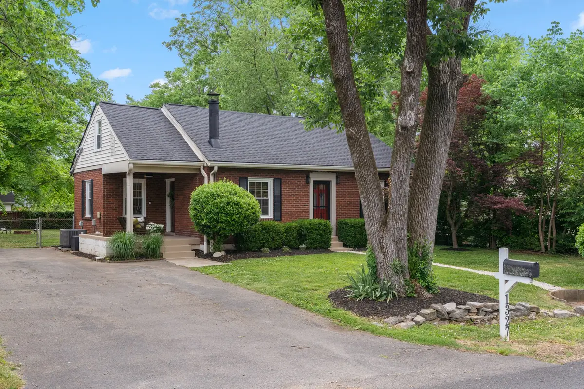 1327 Cardinal Ave, Nashville, TN 37216 - #1