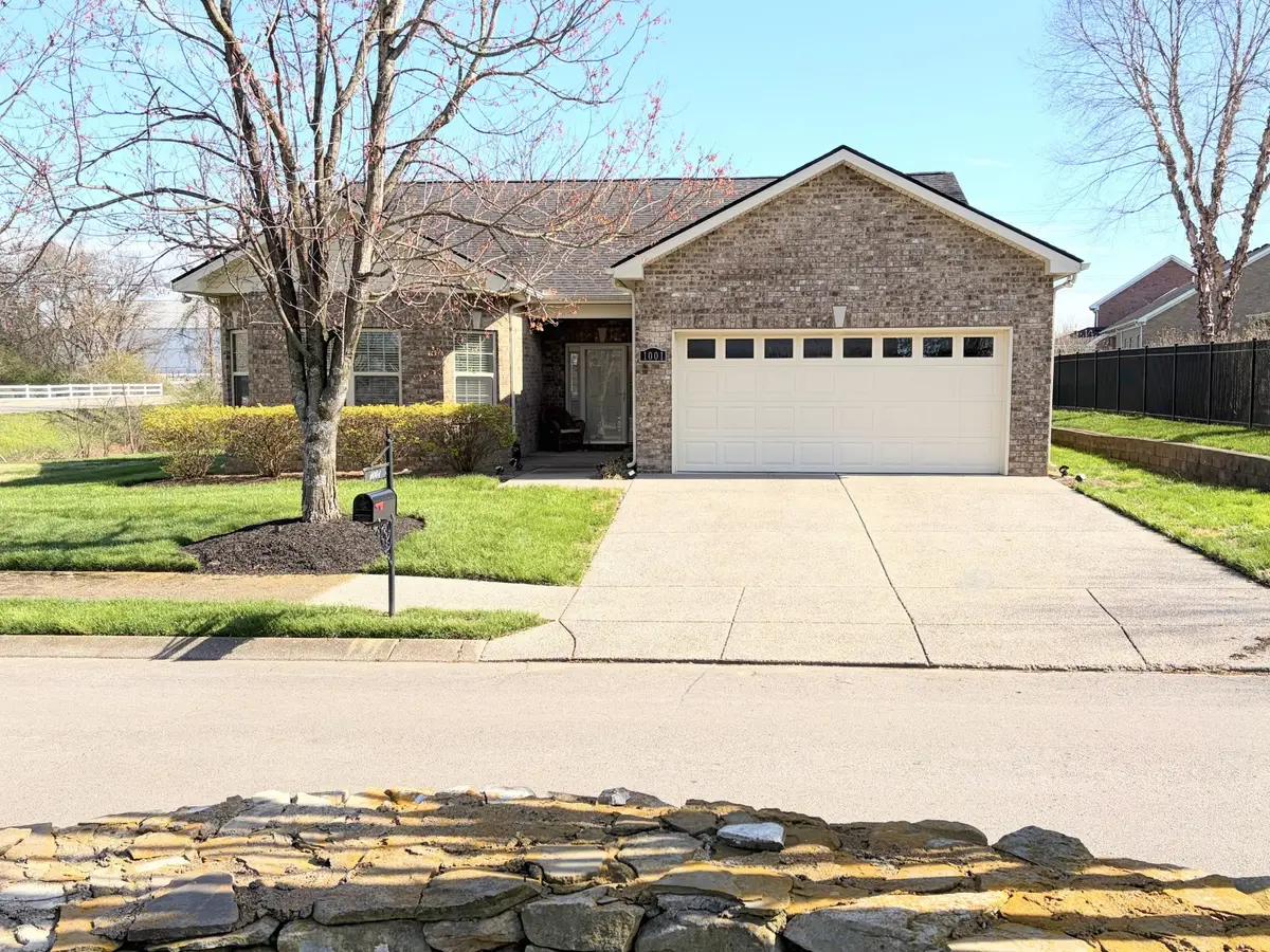 1001 Meadowview Dr, Spring Hill, TN 37174 - #1