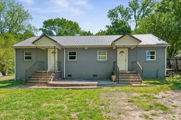 307 Locust St #A & B, Clarksville, TN 37042