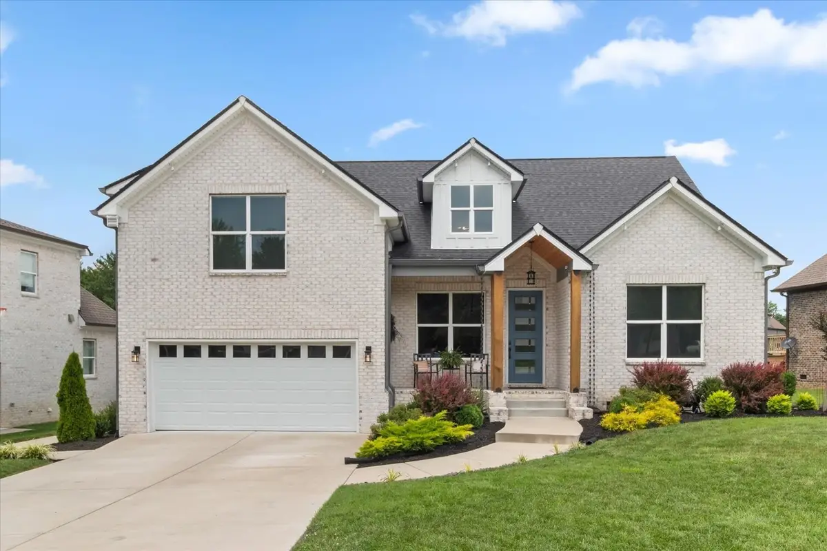 4002 Omaha Ct, Mount Juliet, TN 37122 - #1