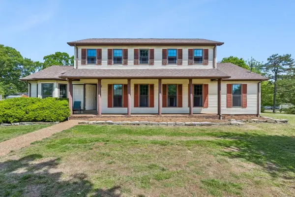 749 Walnut Ridge Dr, La Vergne, TN 37086