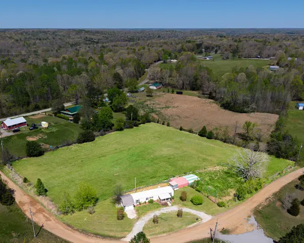 123 E Richview Rd, Cumberland City, TN 37050