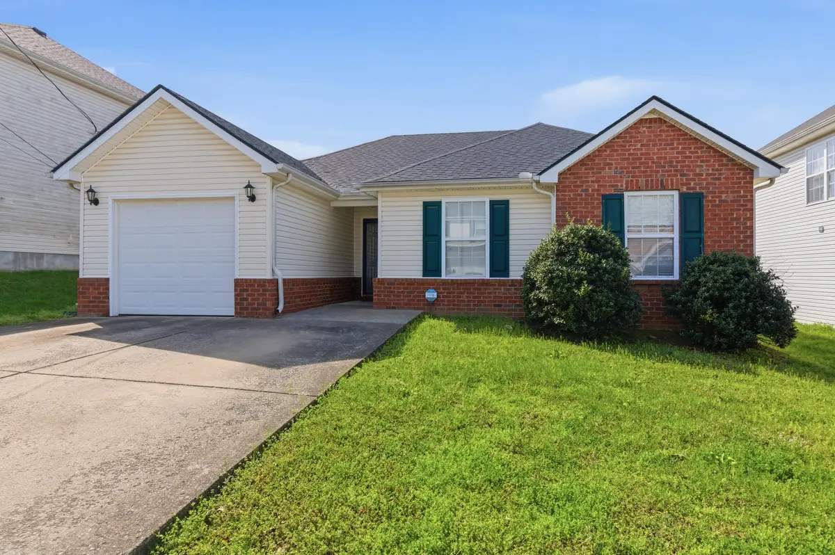 335 Sarna Dr, La Vergne, TN 37086 - #1