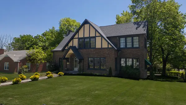 1007 Poplar St, Murray, KY 42071