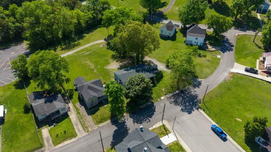 314 Thompson St, Hopkinsville, KY 42240 - #3