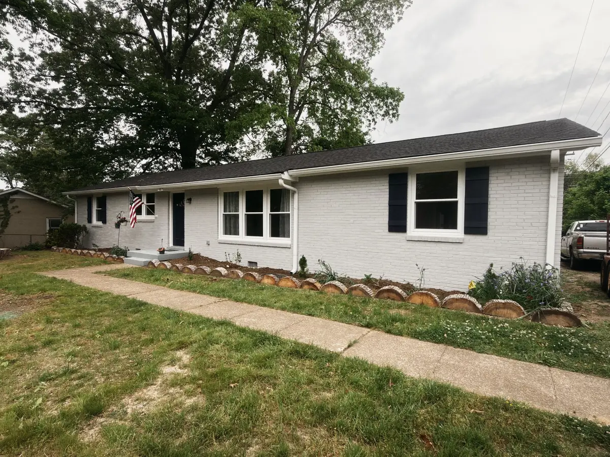 123 Delaware Dr, Clarksville, TN 37042 - #1