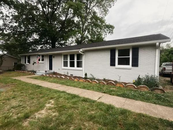 123 Delaware Dr, Clarksville, TN 37042