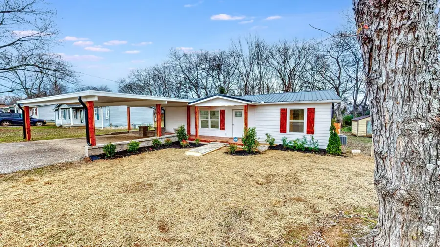 108 Decatur St, Shelbyville, TN 37160 - #2