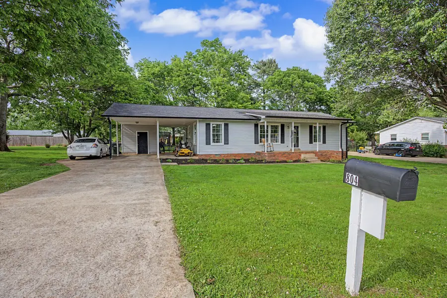804 3rd St, Lawrenceburg, TN 38464 - #2
